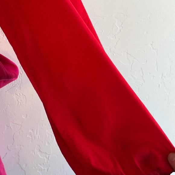 NWT Dress Day Red and Pink Satin V Neck Bishop Sleeve Wrap Dress Sz S - Picture 5 of 12
